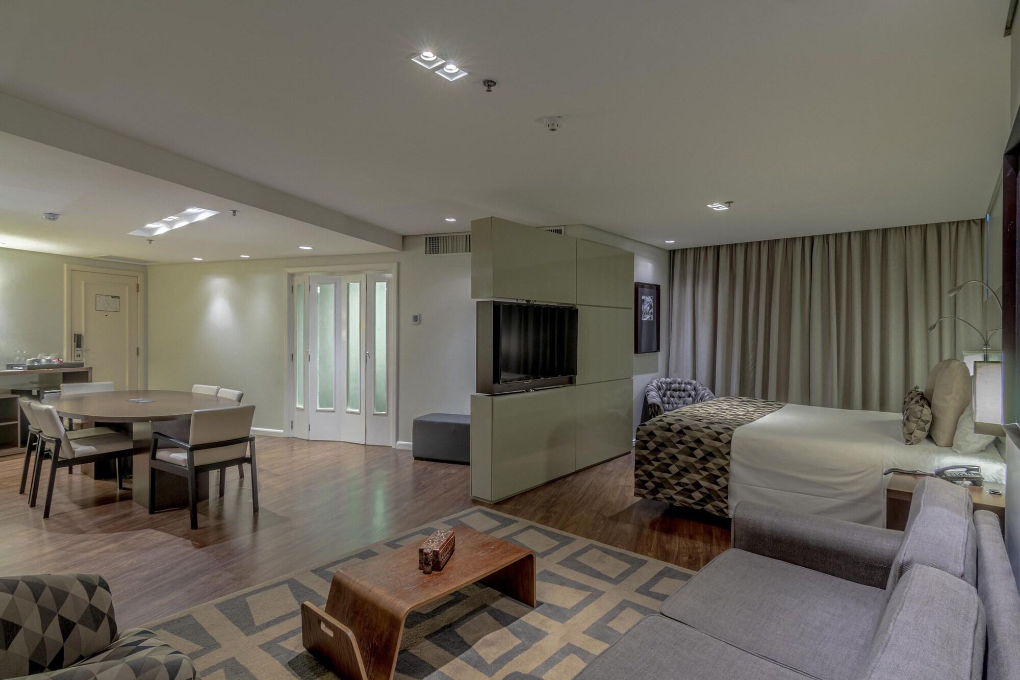 Hotel Deville Prime Porto Alegre Dış mekan fotoğraf
